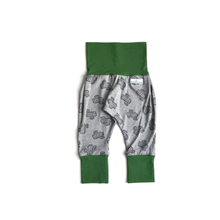 Load image into Gallery viewer, Cactus prints 95% Rayon Jersey Knit