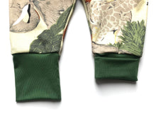 Load image into Gallery viewer, Green 95% Bamboo Jersey - Extra soft