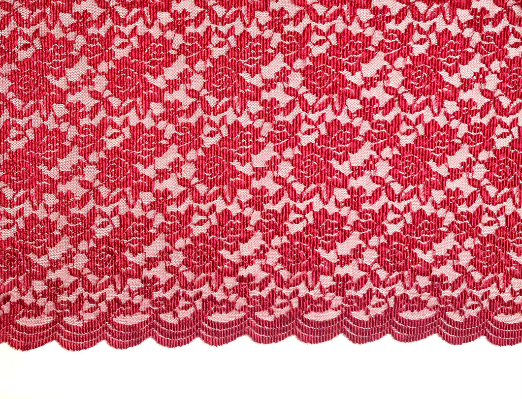 1.30m Red lace